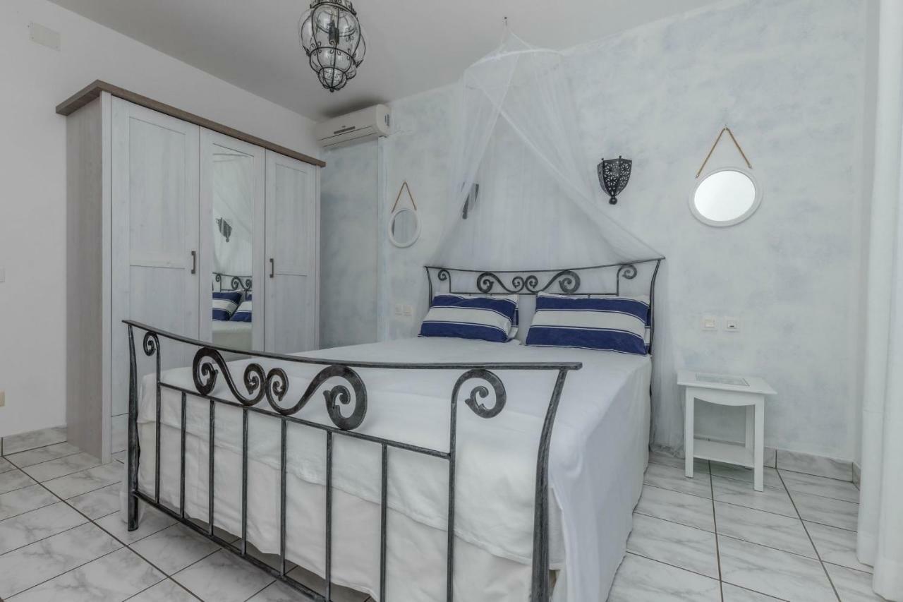 Apartments Adriatic 2 ツリクヴェニツァ エクステリア 写真