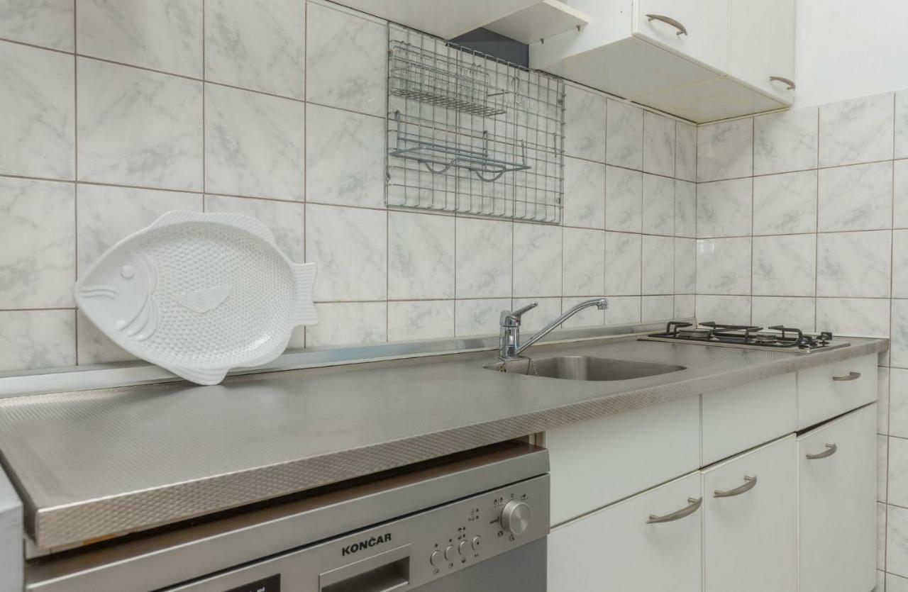 Apartments Adriatic 2 ツリクヴェニツァ エクステリア 写真